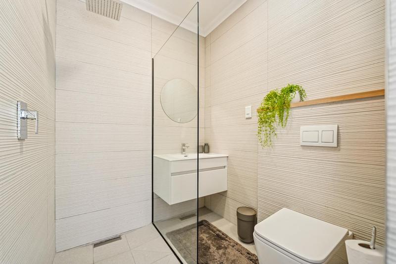 4 Bedroom Property for Sale in Tamboerskloof Western Cape